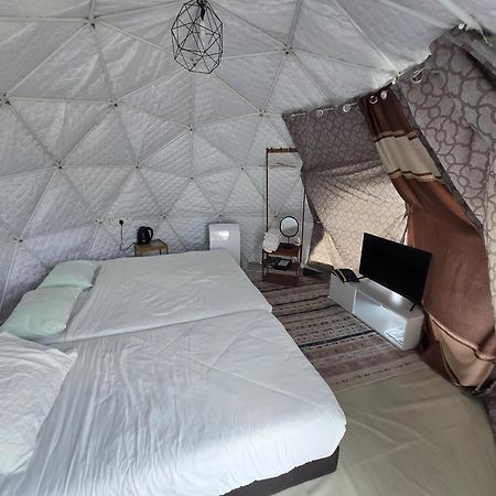 Hotel Gunung Medan Glamping & Cafe Kangar Exterior foto
