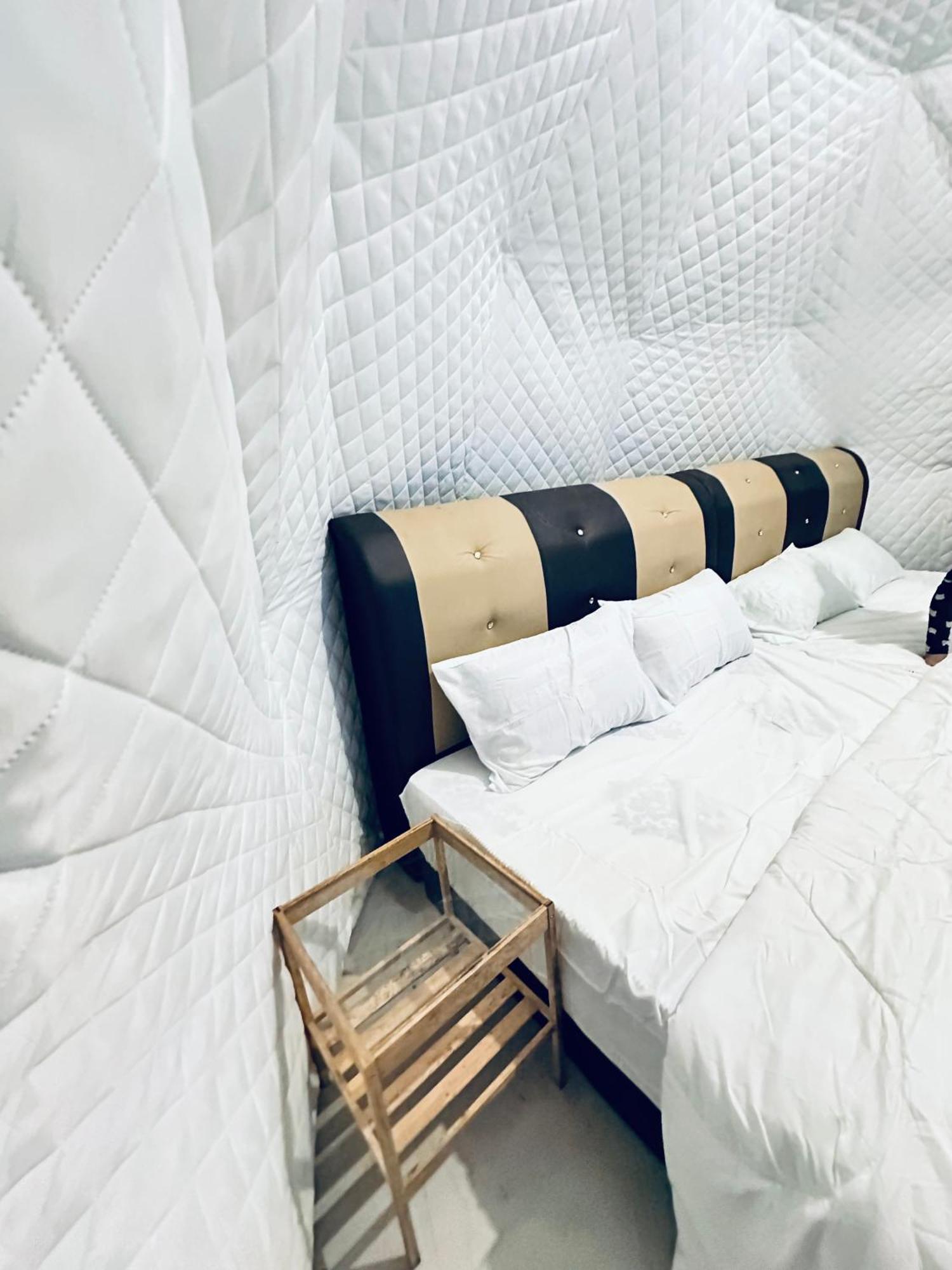 Hotel Gunung Medan Glamping & Cafe Kangar Exterior foto